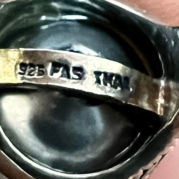 VINTAGE FAUX GRAY PEARL & MARCASITE STERLING SILVER 925 DROP EARRINGS ~ 1 in - Picture 9 of 9